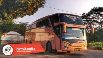 Bus Pariwisata New Shantika