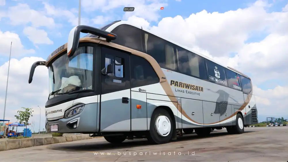 buspariwisata.id – foto bus pariwisata limas a