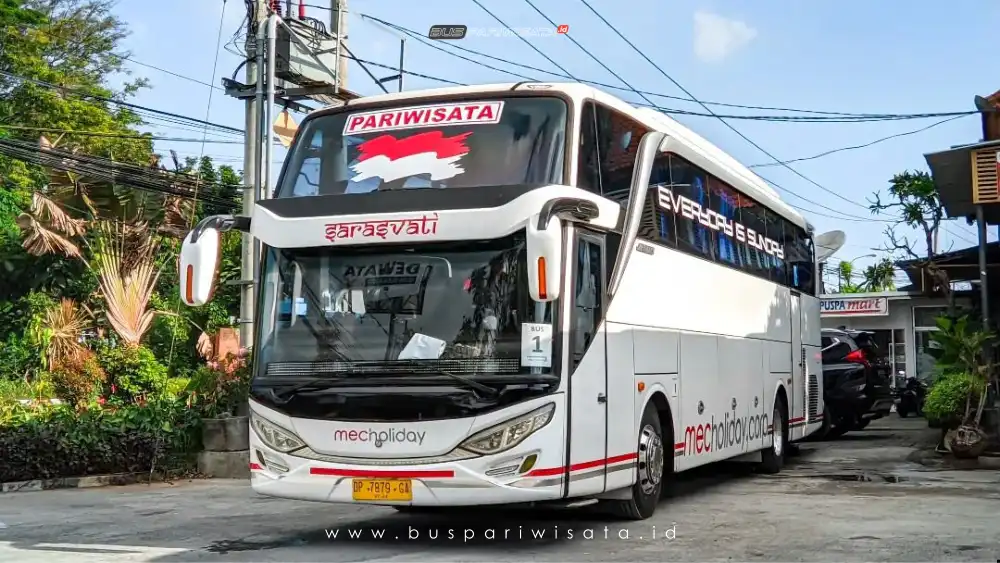 buspariwisata.id – foto bus pariwisata mec holiday b