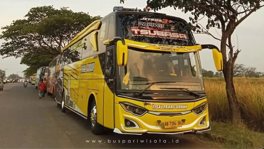 buspariwisata.id - foto bus pariwisata tisal group b