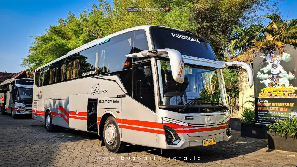 buspariwisata.id – foto bus pariwisata white horse a