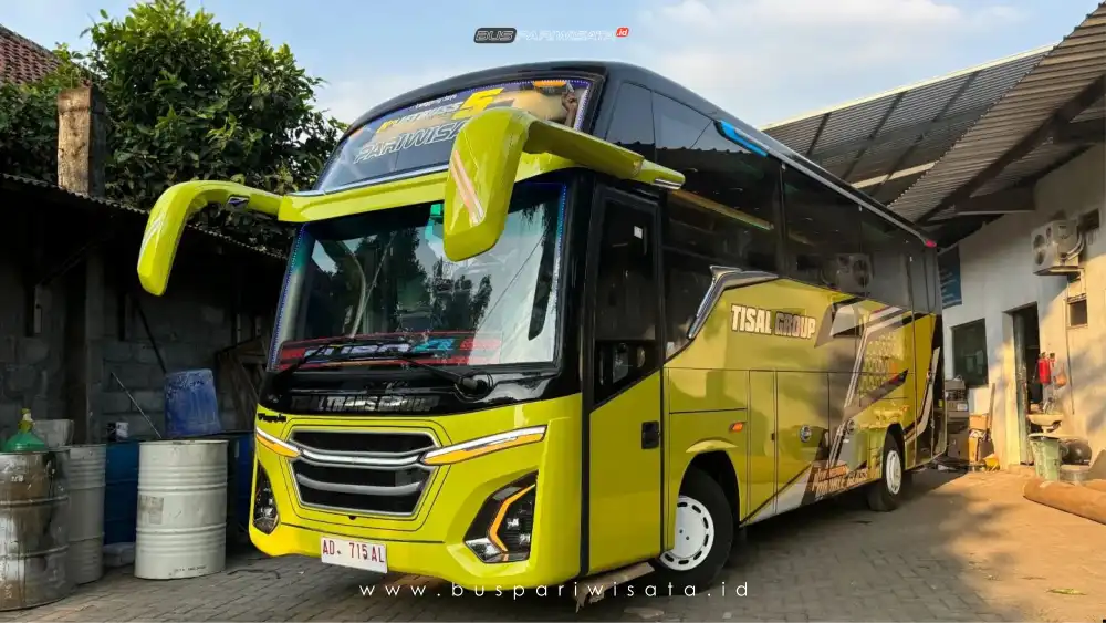 buspariwisata.id - foto medium bus pariwisata tisal group b