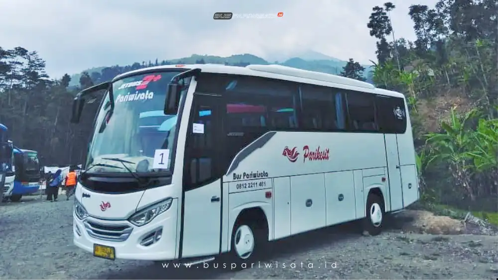 buspariwisata.id – foto medium bus pariwisarta parikesit b