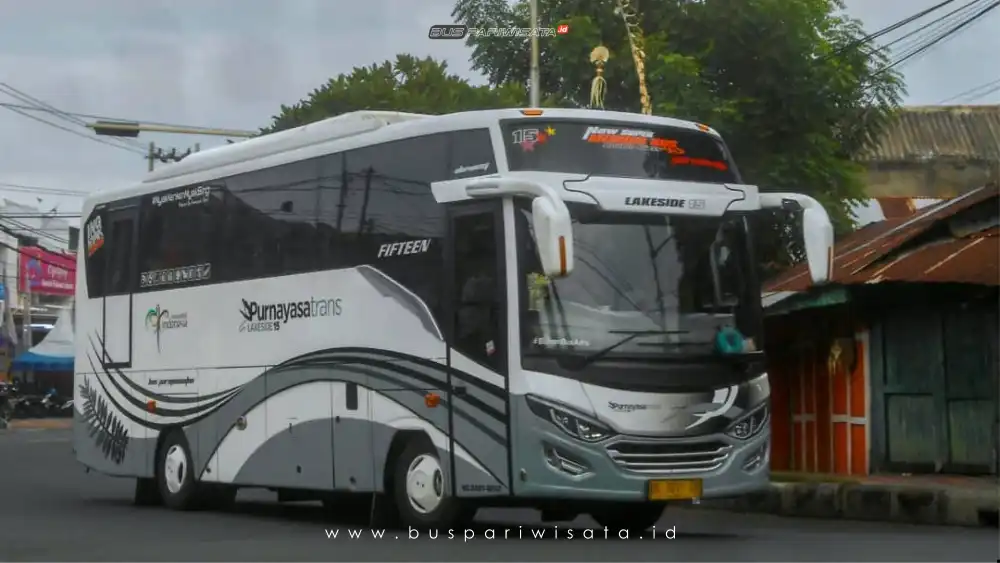 buspariwisata.id – foto medium bus pariwisata purnayasa trans a